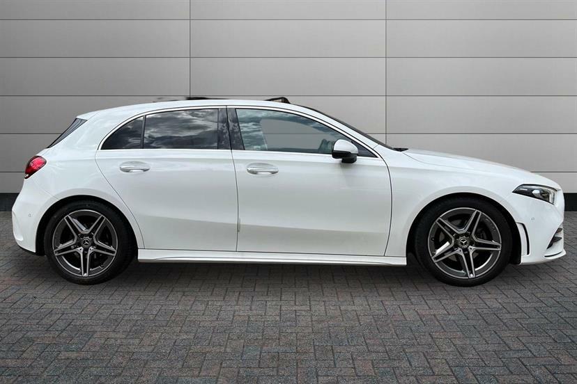 Mercedes-Benz A Class A180 Amg Line Premium Plus White #3