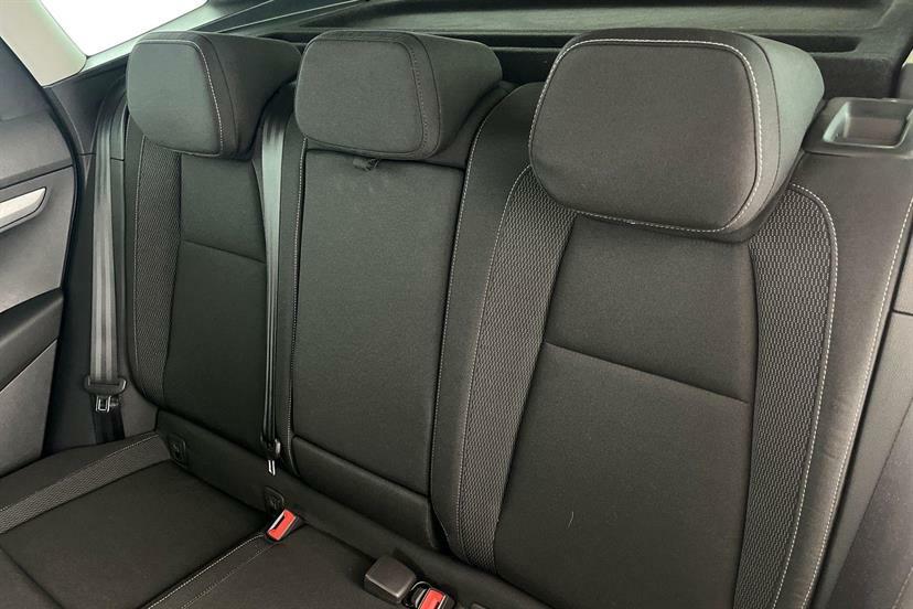 Skoda Karoq 1.0 Tsi 110 Se Technology Blue #17