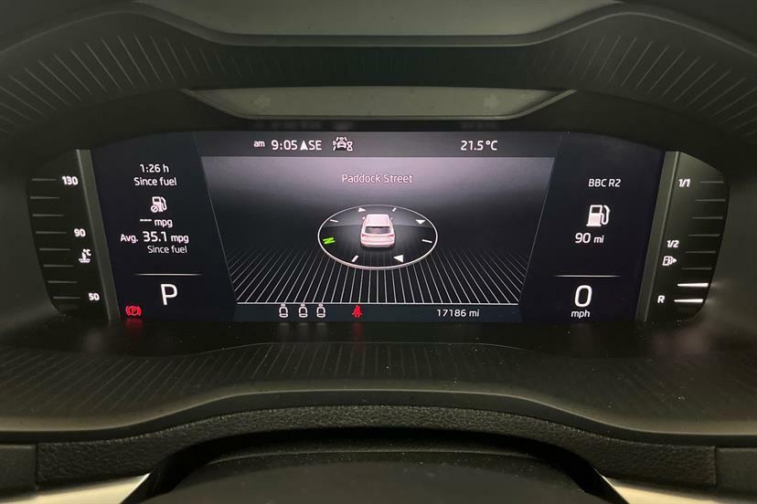 Skoda Karoq 1.0 Tsi 110 Se Technology Blue #19