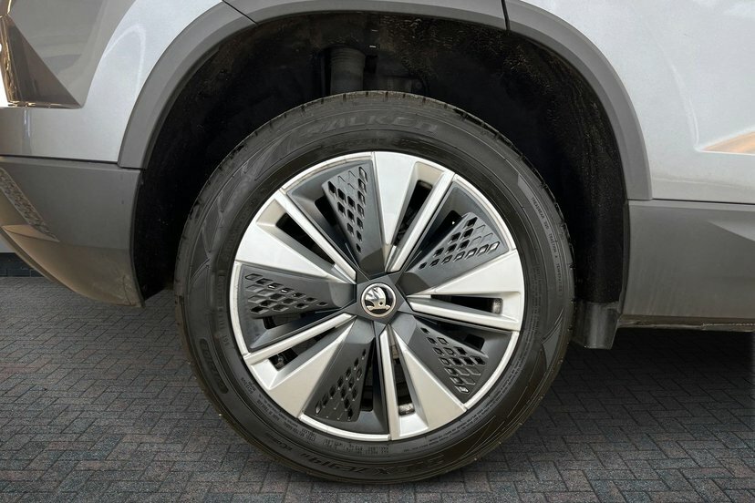 Skoda Karoq Karoq Se Drive 1.5 Tsi 150 Ps Dsg EU72HGL Grey #5