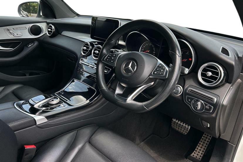 Mercedes-Benz GLC Class 350D 4Matic Amg Line Premium 9G-tronic White #5