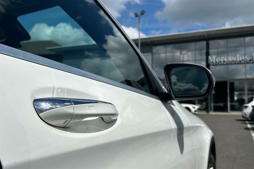 Mercedes-Benz GLC Class Amg Line Blue #20