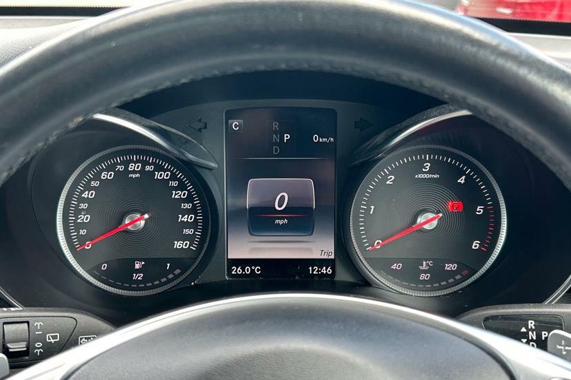 Mercedes-Benz GLC Class 350D 4Matic Amg Line Premium 9G-tronic White #6