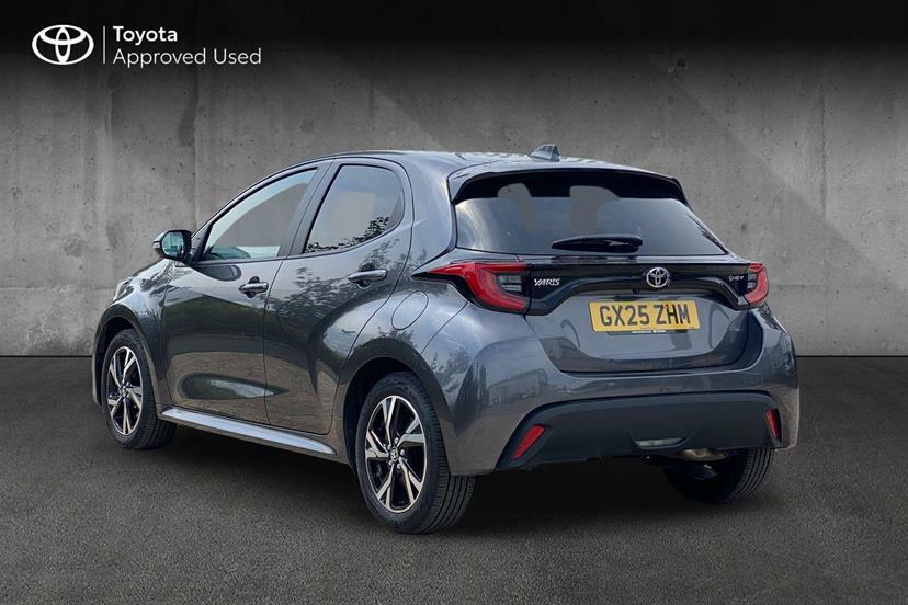 Toyota Yaris 1.5 Hybrid Design Cvt Grey #4
