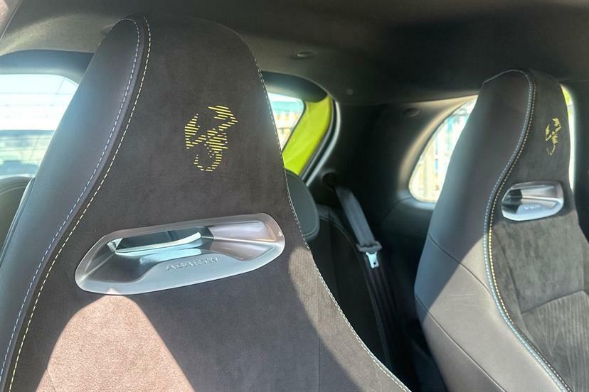 Abarth 500 114Kw Scorpionissima 42.2Kwh Blue #14