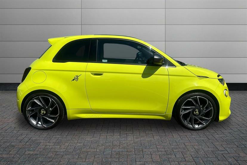 Abarth 500 114Kw Turismo 42.2Kwh Green #4