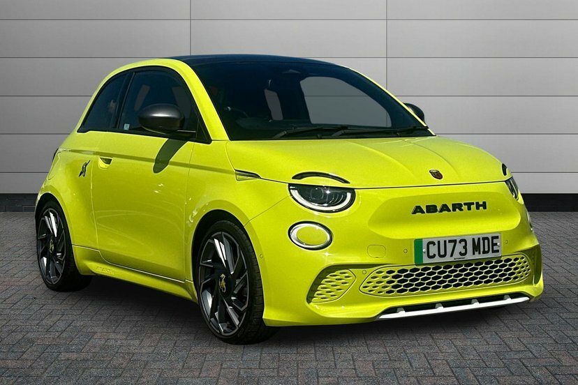 Abarth 500 42Kwh Hatchback 155 Ps Green