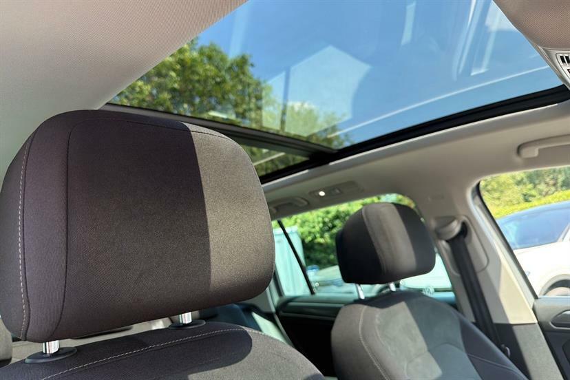 Volkswagen Tiguan Elegance Grey #21