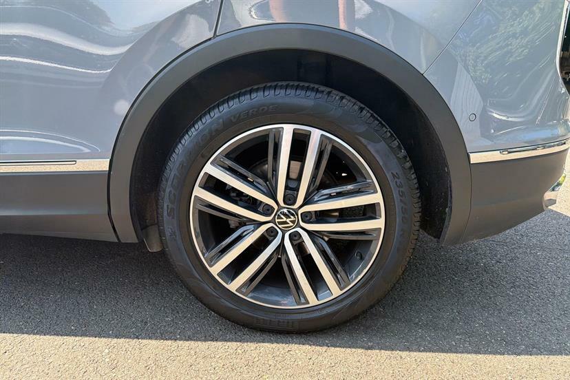 Volkswagen Tiguan Elegance Grey #13