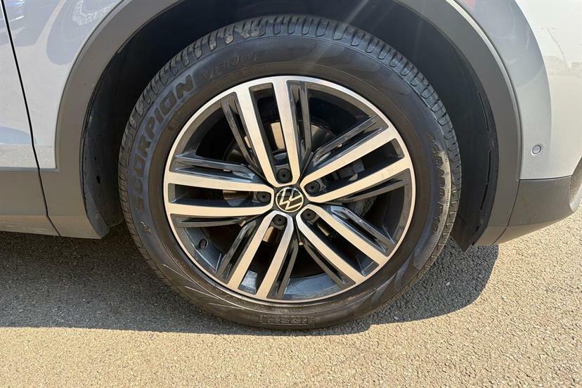 Volkswagen Tiguan Elegance Grey #19