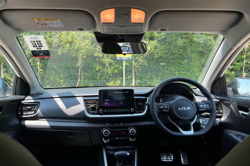 Kia Stonic 1.0T Gdi 98 2 Grey #24
