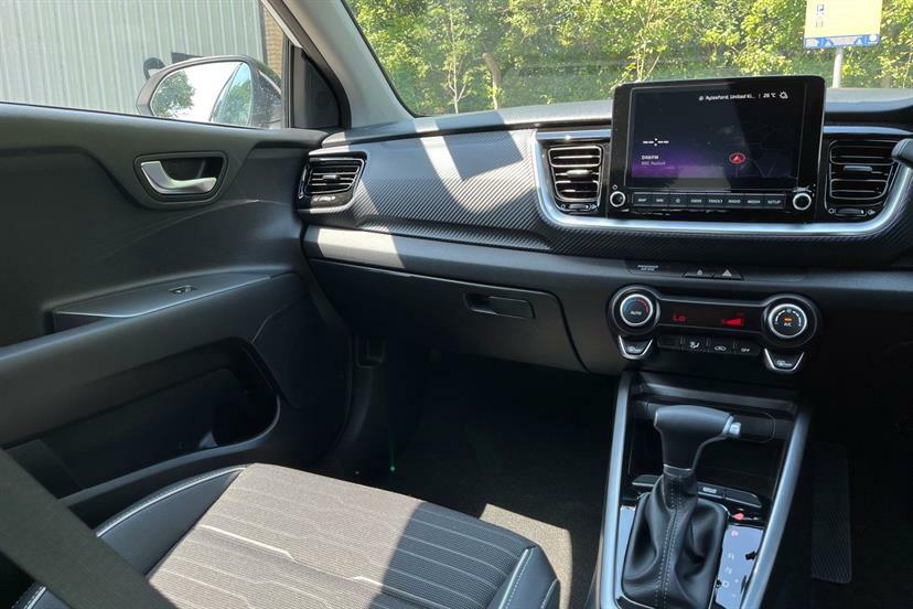 Kia Stonic 1.0T Gdi 98 2 Grey #21