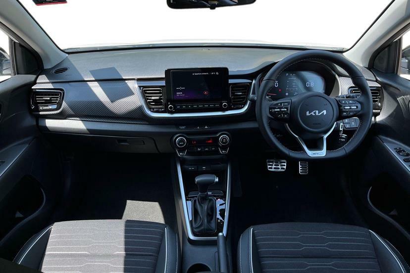 Kia Stonic 1.0T Gdi 98 Gt-line Dct White #4