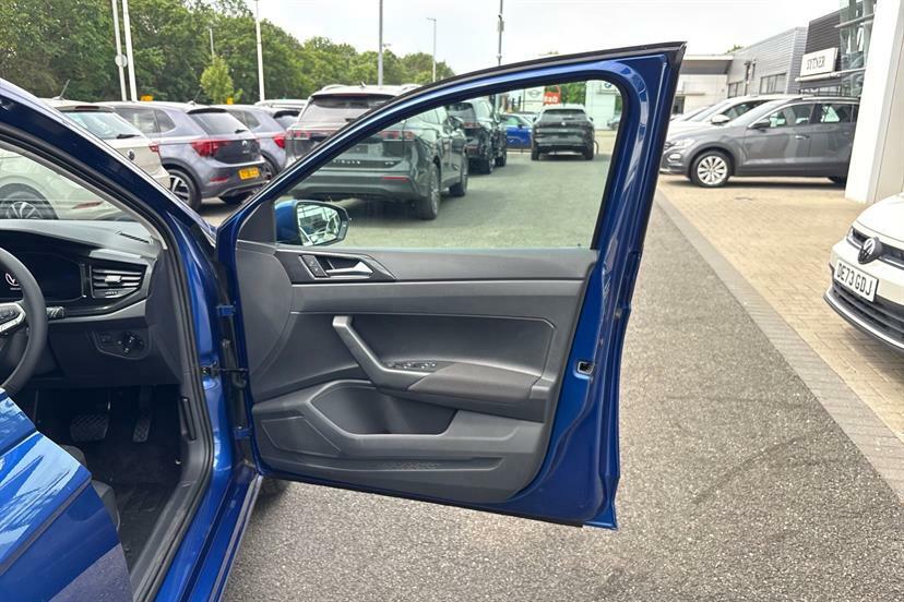 Volkswagen Polo R-line Black #25