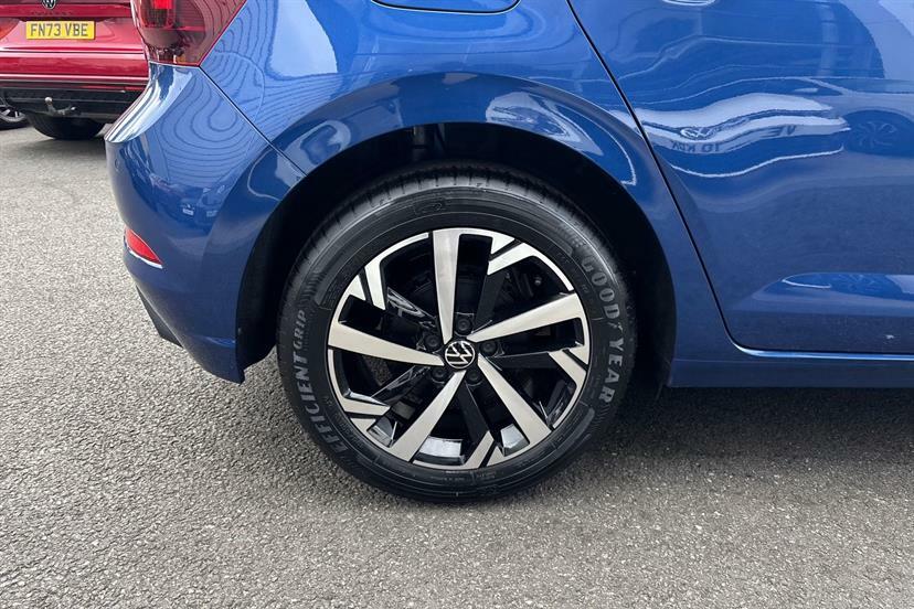 Volkswagen Polo R-line Black #16