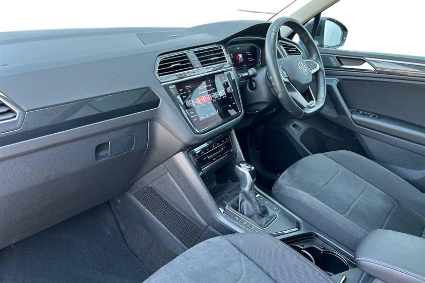 Volkswagen Tiguan 1.5 Tsi 150 Elegance Dsg Grey #2
