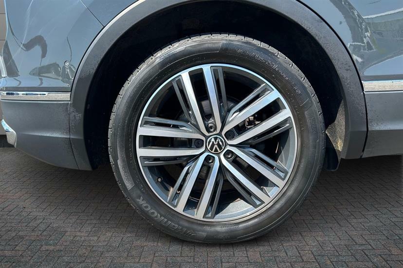 Volkswagen Tiguan 1.5 Tsi 150 Elegance Dsg Grey #5