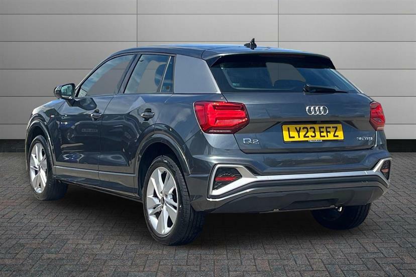 Audi Q2 35 Tfsi S Line S Tronic Cs Grey #3