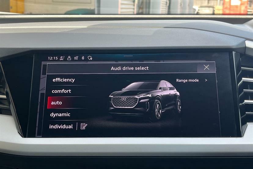 Audi Q4 E Tron Q4 E-tron Edition 1 40 Grey #18