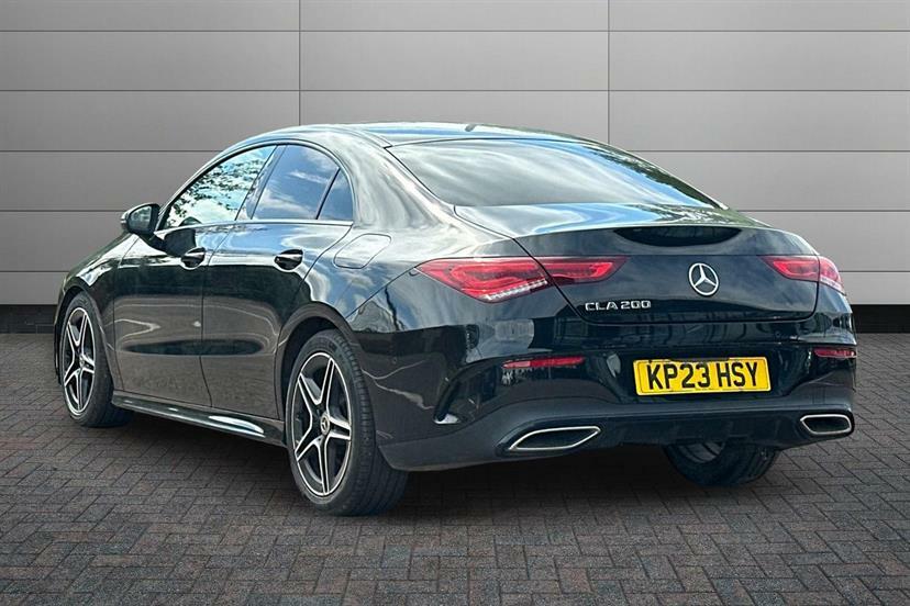 Mercedes-Benz CLA Class 200 Amg Line Executive Tip Black