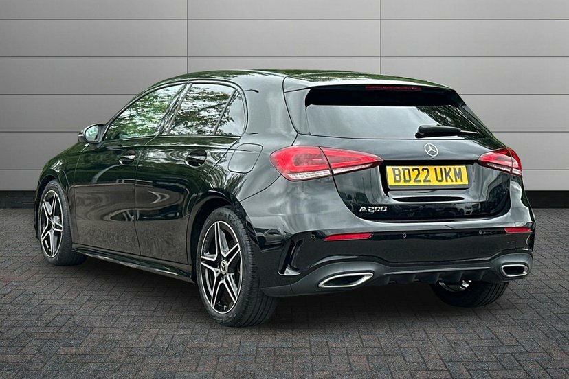 Mercedes-Benz A Class 1.3 A200 Amg Line Executive Hatchback Black #2
