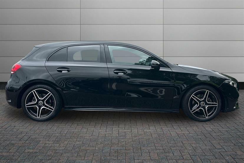 Mercedes-Benz A Class A200 Amg Line Executive Black #3