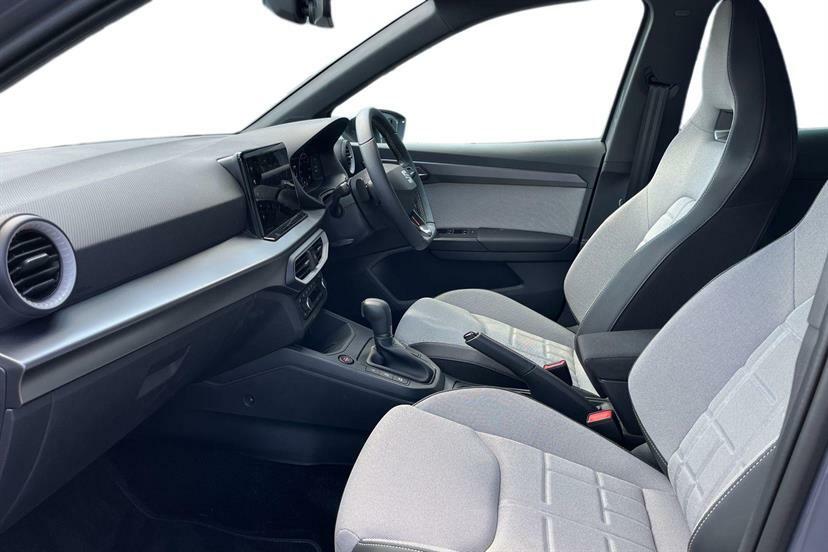 Seat Arona 1.0 Tsi 115 Fr Sport Dsg Black #2