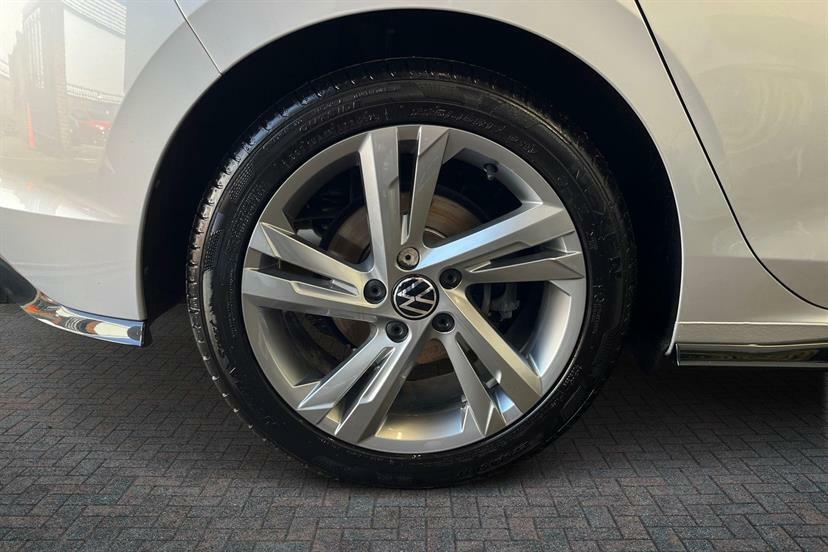 Volkswagen Golf 1.5 Etsi 150 R-line Dsg Silver #5