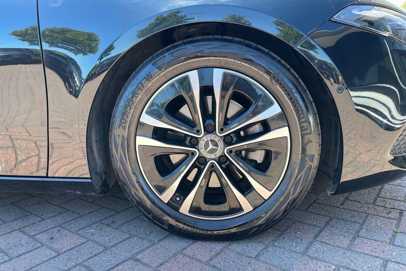 Mercedes-Benz A Class A180h Sport Executive Hatchback KP25FUW Black #4