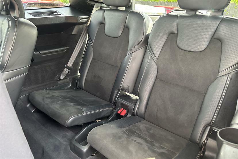 Volvo XC90 2.0 D5 Powerpulse R-design Silver #14