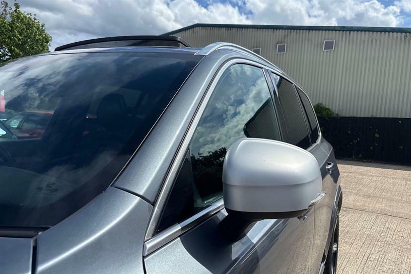 Volvo XC90 2.0 D5 Powerpulse R-design Silver #26