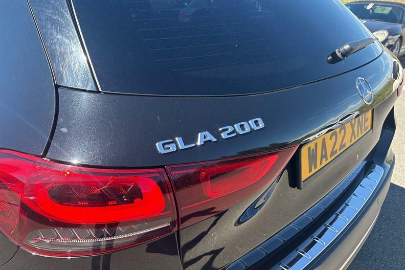 Mercedes-Benz GLA Class Amg Line Black #24