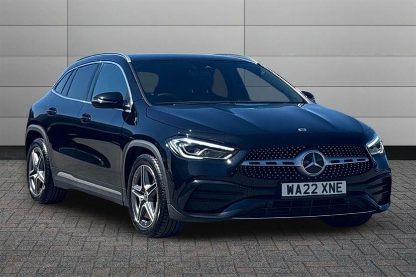 Mercedes-Benz GLA Class 200 Amg Line Executive Black