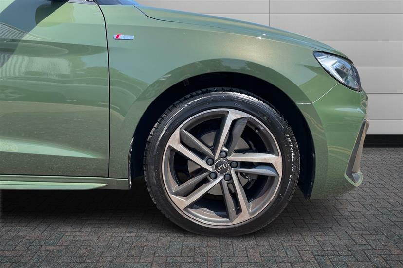 Audi A1 30 Tfsi S Line S Tronic Green #4