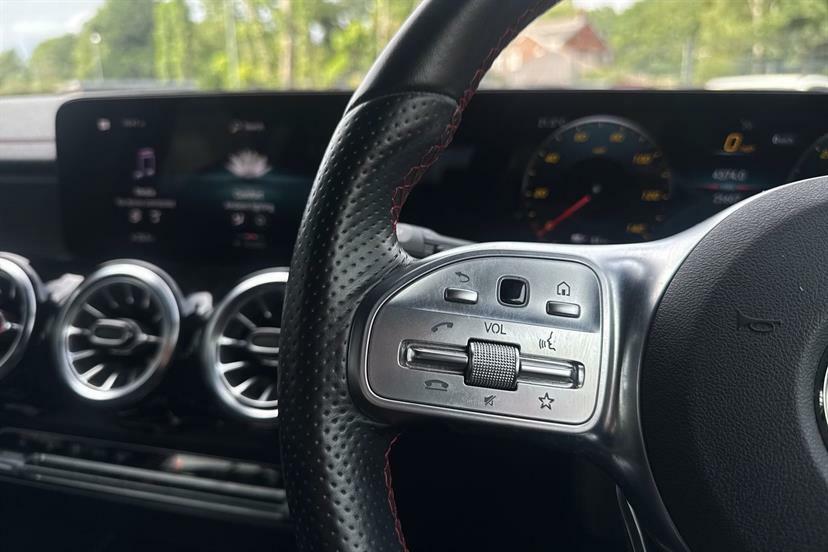 Mercedes-Benz EQB Amg Line Silver #29
