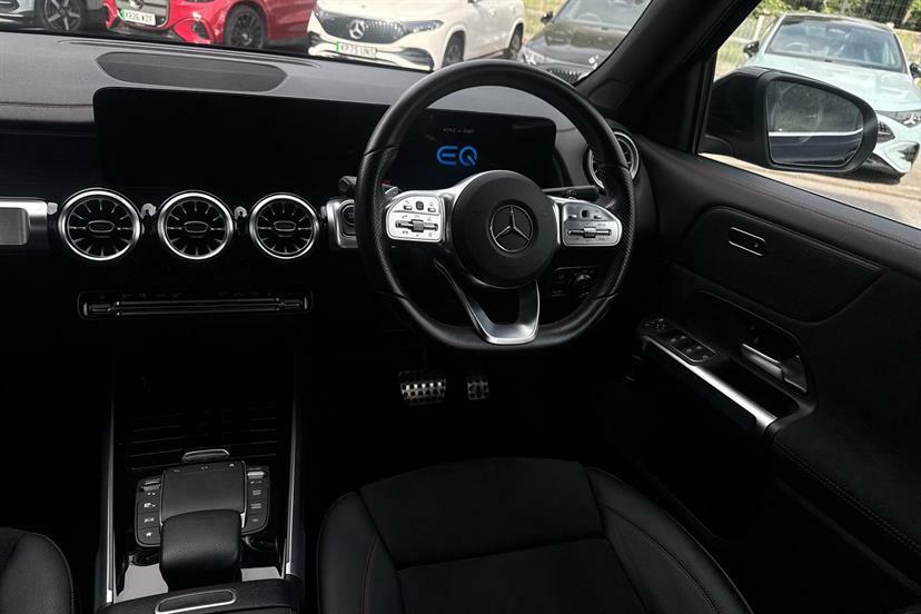 Mercedes-Benz EQB Amg Line Silver #32
