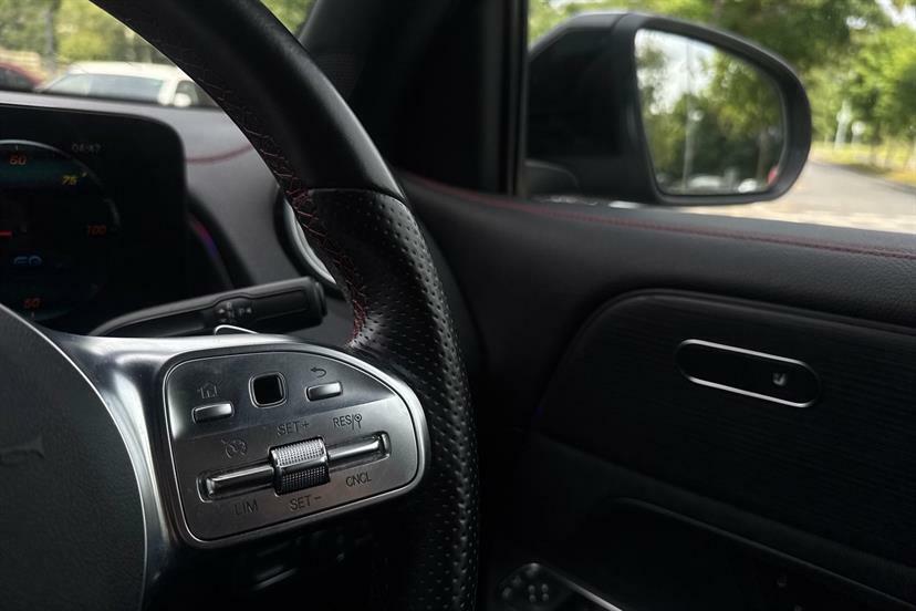 Mercedes-Benz EQB Amg Line Silver #30
