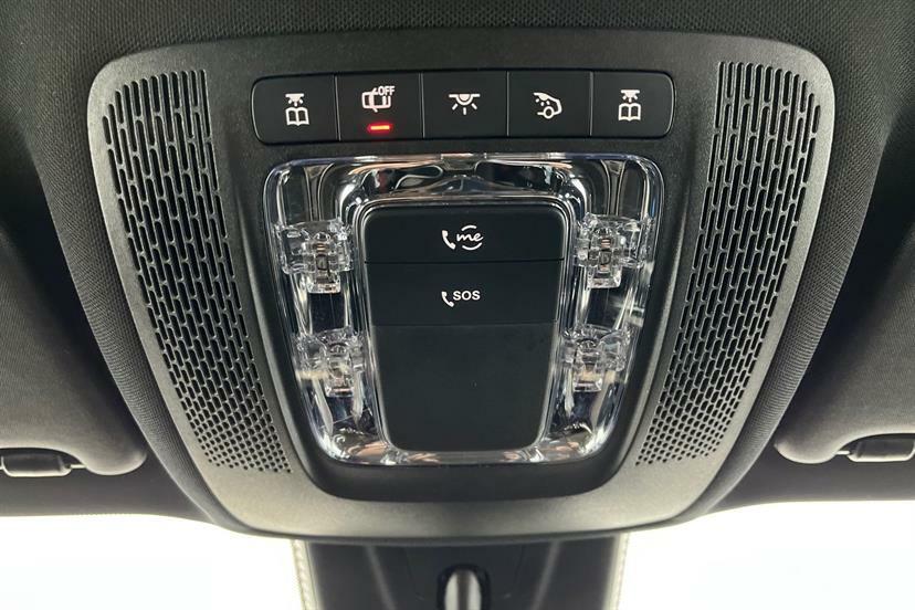 Mercedes-Benz GLB Class Glb 200D Amg Line Executive 8G-tronic White #35