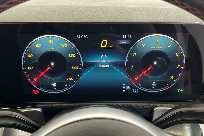 Mercedes-Benz GLB Class Glb200 Amg Line Premium KW72HZC White #6