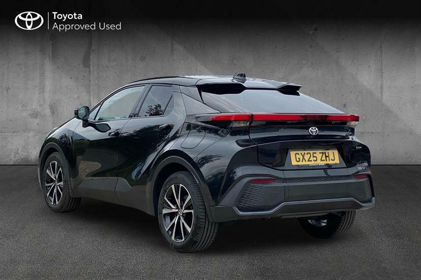 Toyota C-Hr 1.8 Hybrid Design Cvt Black #4