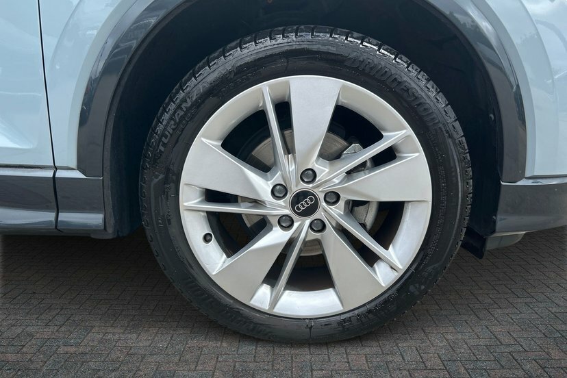 Audi Q2 1.5 Tfsi Cod 35 S Line Suv S Tronic 15 Grey #5