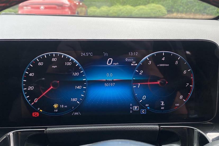 Mercedes-Benz GLA Class 200 Amg Line Premium Grey #6