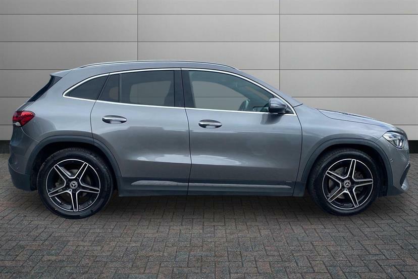 Mercedes-Benz GLA Class 200 Amg Line Premium Grey #3