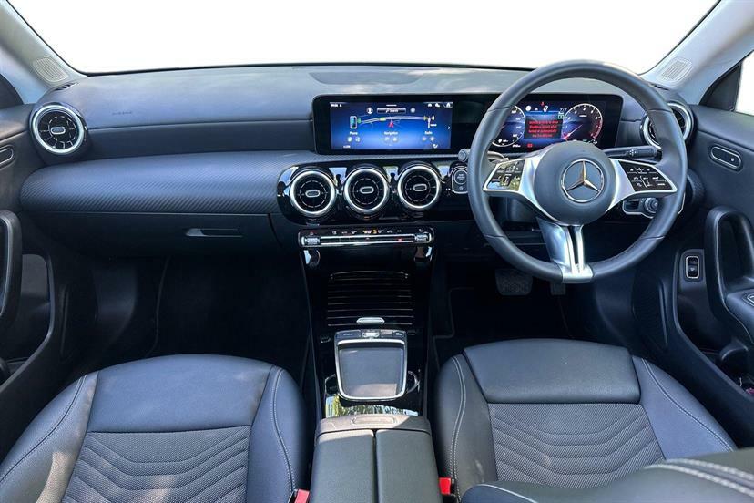 Mercedes-Benz CLA Class 180 Sport Edition Tip Black #6