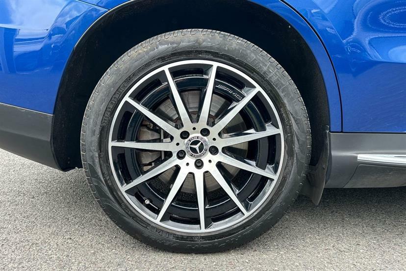 Mercedes-Benz EQC 400 300Kw Amg Line Edition 80Kwh Blue #4