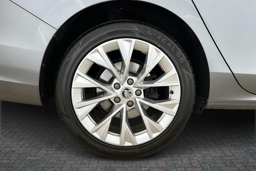 Skoda Superb 2.0 Tdi Se L Dsg Grey #5