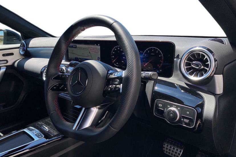 Mercedes-Benz A Class A180 Amg Line Premium Black #5