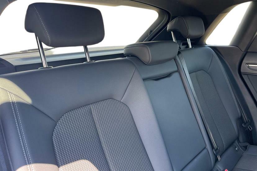 Audi Q3 35 Tdi Black Edition Grey #8