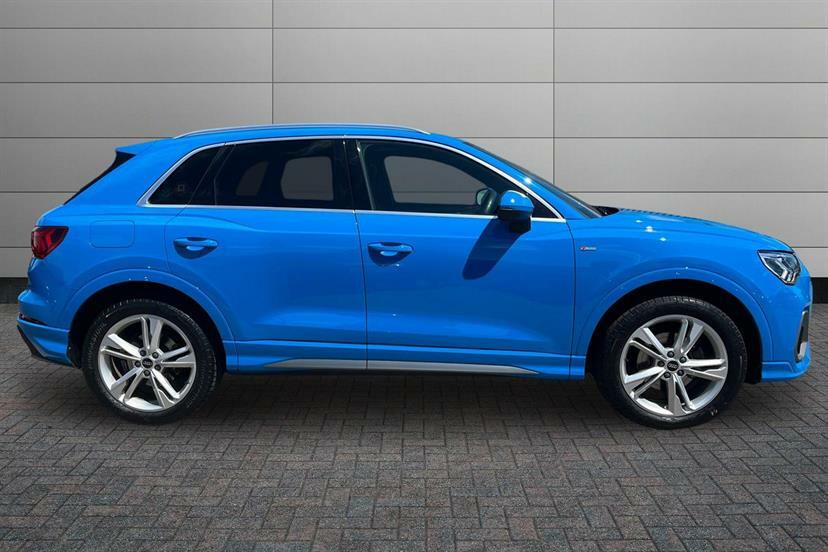 Audi Q3 35 Tfsi S Line S Tronic Comfortsound Pack Blue #4
