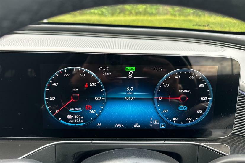 Mercedes-Benz EQC 400 300Kw Amg Line 80Kwh Grey #5